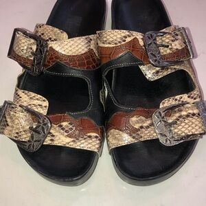 Kurt Geiger London snake skin open toed sandals Size 38 women flats brown black
